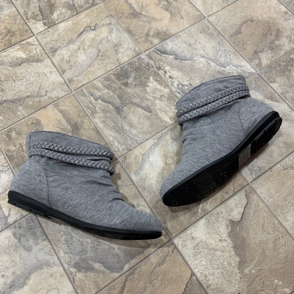 SO Grey Booties